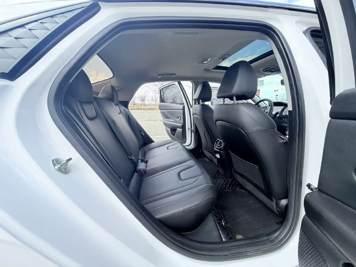 2023 Hyundai Elantra 1.5L 115HP L4 CVT,autocango,china used car exporter,china ev exporter,chinese used car exporter,chinese used ev exporter