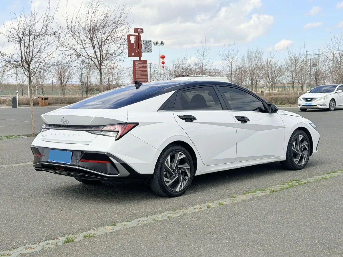2023 Hyundai Elantra 1.5L 115HP L4 CVT,autocango,china used car exporter,china ev exporter,chinese used car exporter,chinese used ev exporter