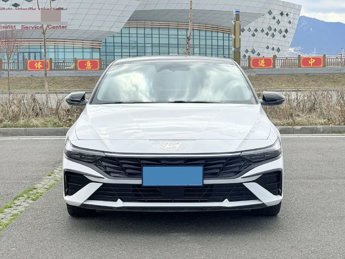2023 Hyundai Elantra 1.5L 115HP L4 CVT,autocango,china used car exporter,china ev exporter,chinese used car exporter,chinese used ev exporter