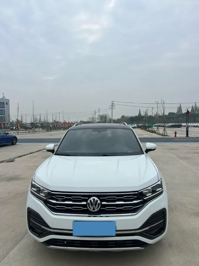 2019 Mercedes-Benz GLA Class 1.6T 156HP L4 7DCT,autocango,china used car exporter,china ev exporter,chinese used car exporter,chinese used ev exporter