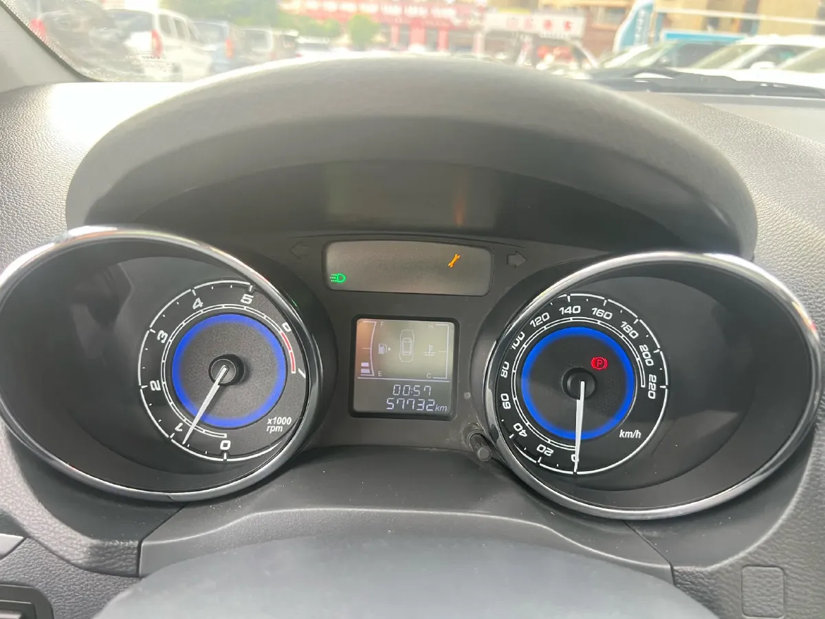 2018 KaiYi E3 1.5L 109HP L4 5MT,autocango,china used car exporter,china ev exporter,chinese used car exporter,chinese used ev exporter