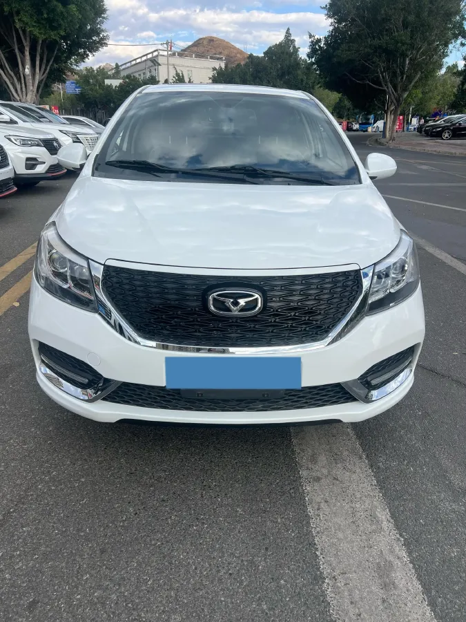 2018 KaiYi E3 1.5L 109HP L4 5MT,autocango,china used car exporter,china ev exporter,chinese used car exporter,chinese used ev exporter