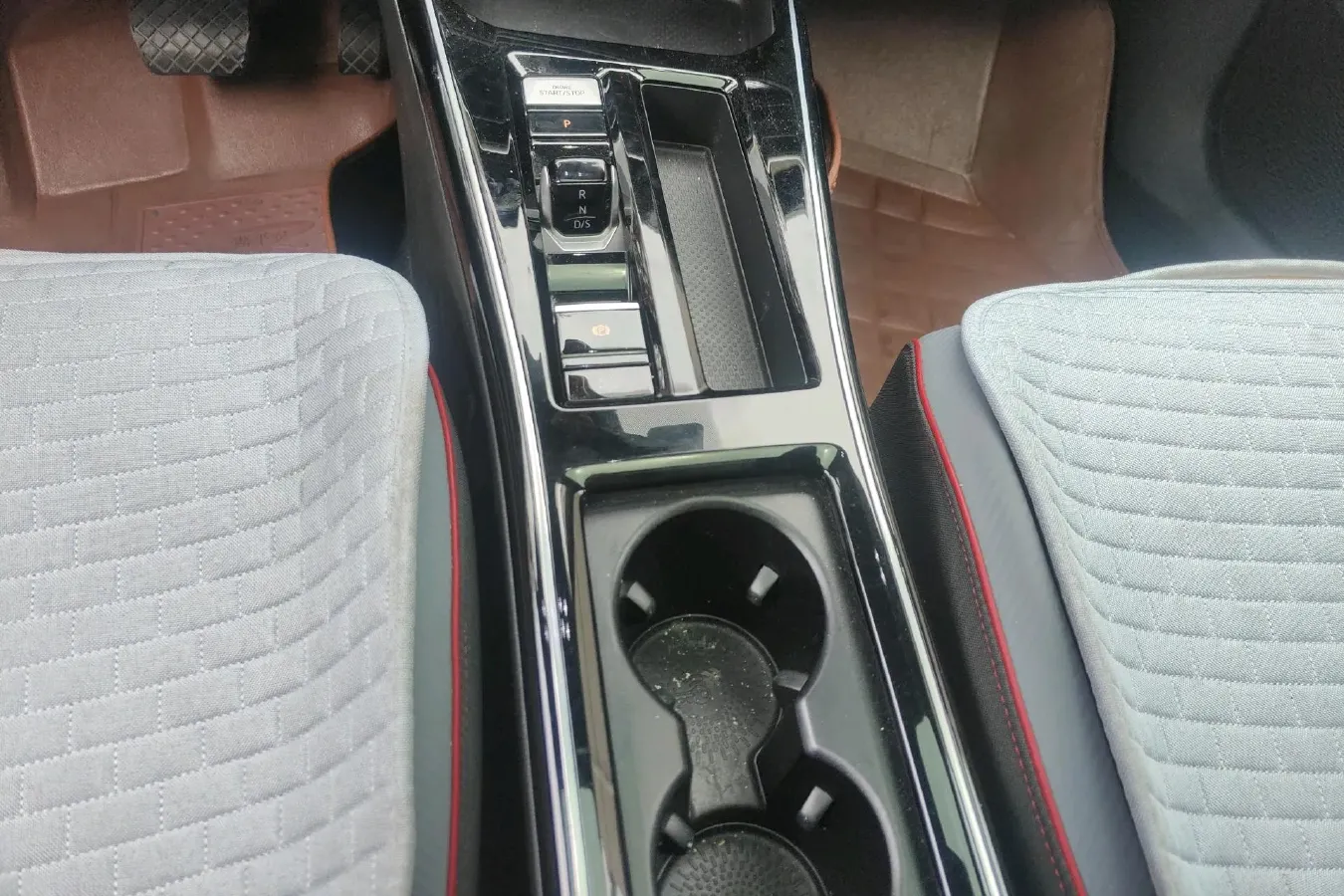 2022 Exceed TXL 2.0T 261HP L4 7DCT,autocango,china used car exporter,china ev exporter,chinese used car exporter,chinese used ev exporter