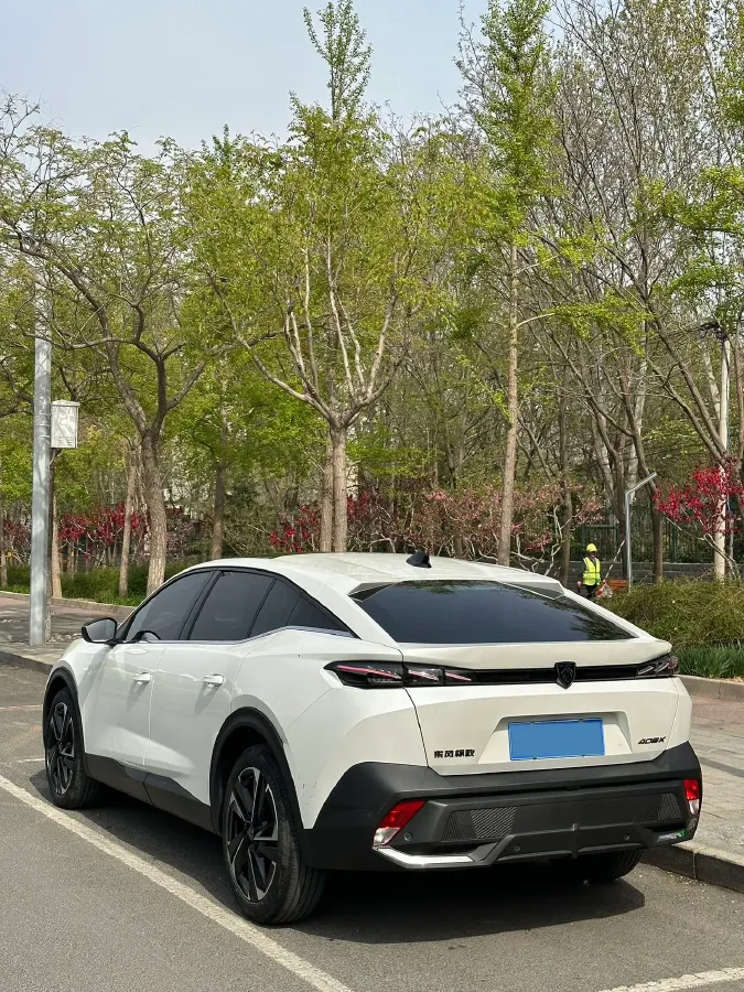 2023 Peugeot 408X 1.6T 175HP L4 8AT,autocango,china used car exporter,china ev exporter,chinese used car exporter,chinese used ev exporter