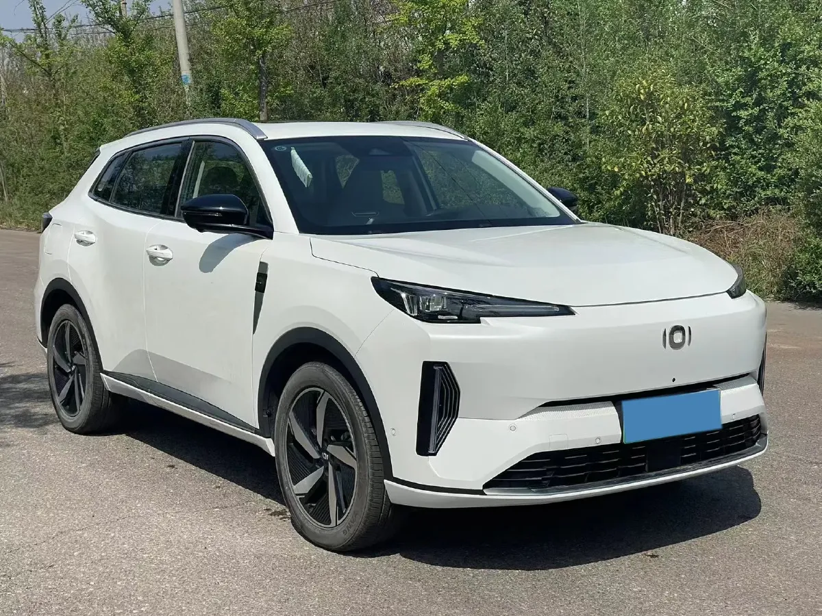 2023 Venucia VX6 BEV 62KWH,autocango,china used car exporter,china ev exporter,chinese used car exporter,chinese used ev exporter