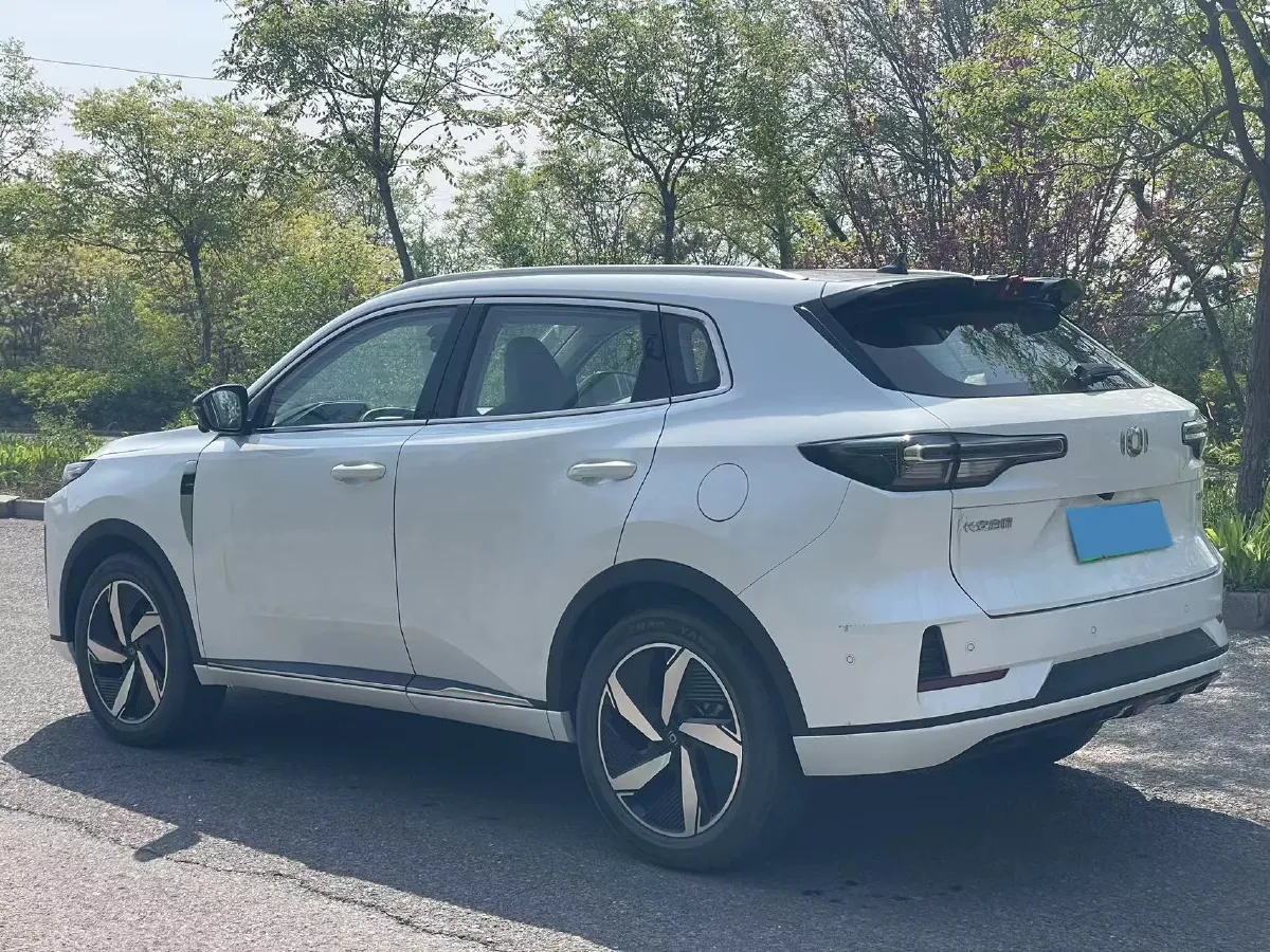 2023 Venucia VX6 BEV 62KWH,autocango,china used car exporter,china ev exporter,chinese used car exporter,chinese used ev exporter