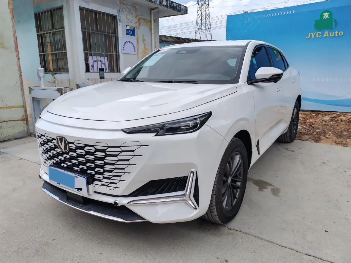 2024 ChangAn UNI-K 2.0T 233HP L4 8AT,autocango,china used car exporter,china ev exporter,chinese used car exporter,chinese used ev exporter