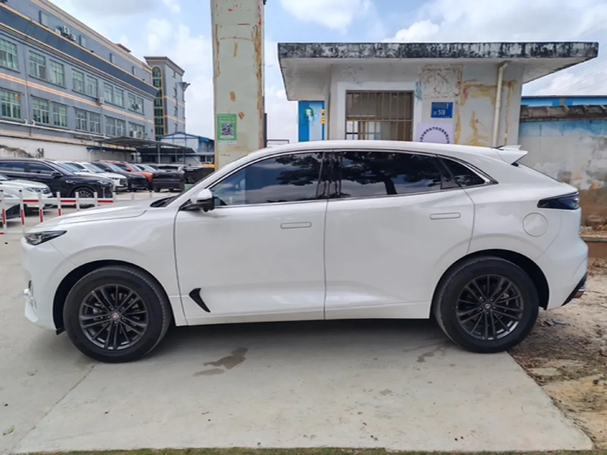 2024 ChangAn UNI-K 2.0T 233HP L4 8AT,autocango,china used car exporter,china ev exporter,chinese used car exporter,chinese used ev exporter