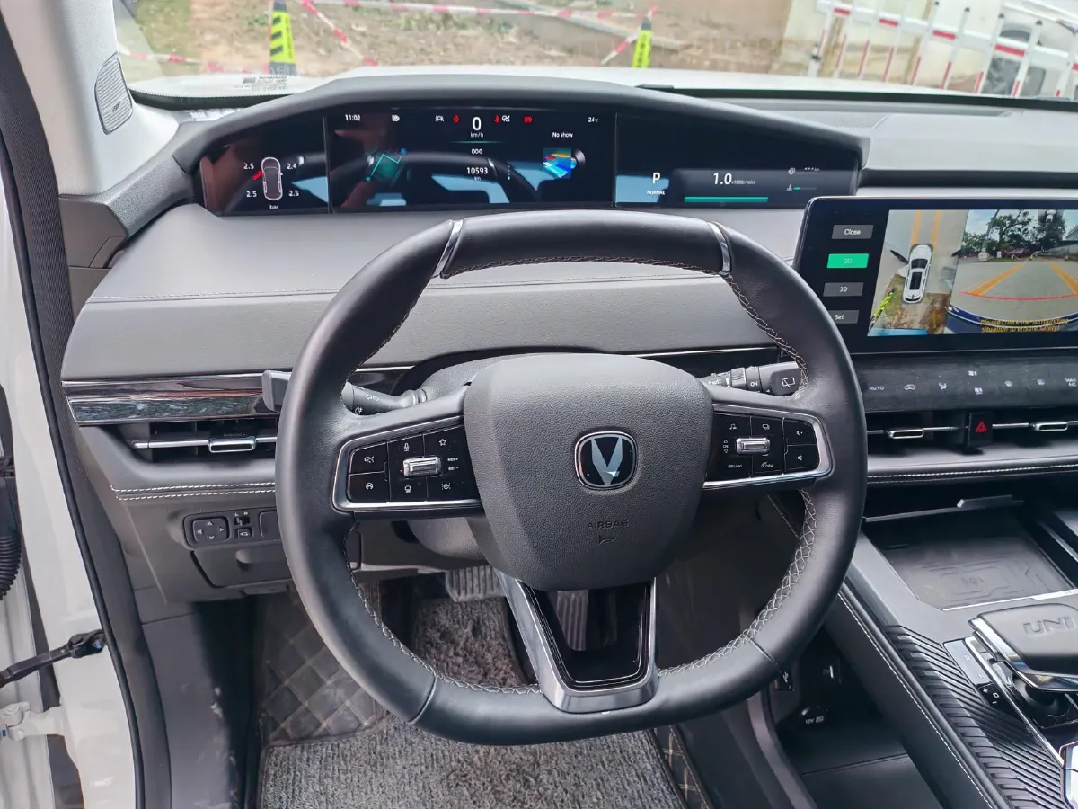 2024 ChangAn UNI-K 2.0T 233HP L4 8AT,autocango,china used car exporter,china ev exporter,chinese used car exporter,chinese used ev exporter