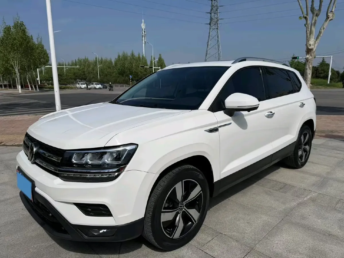 2022 Ford Transit 2.0T 202HP L4 6AT,autocango,china used car exporter,china ev exporter,chinese used car exporter,chinese used ev exporter