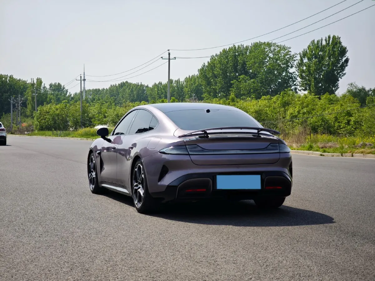 2024 MI SU7 BEV 101KWH,autocango,china used car exporter,china ev exporter,chinese used car exporter,chinese used ev exporter