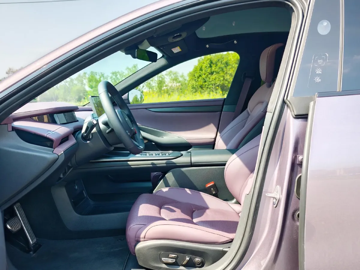 2024 MI SU7 BEV 101KWH,autocango,china used car exporter,china ev exporter,chinese used car exporter,chinese used ev exporter