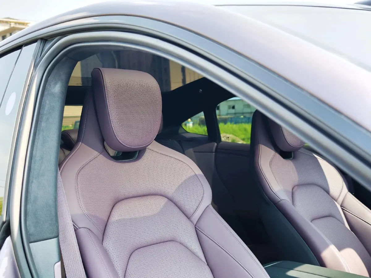 2024 MI SU7 BEV 101KWH,autocango,china used car exporter,china ev exporter,chinese used car exporter,chinese used ev exporter