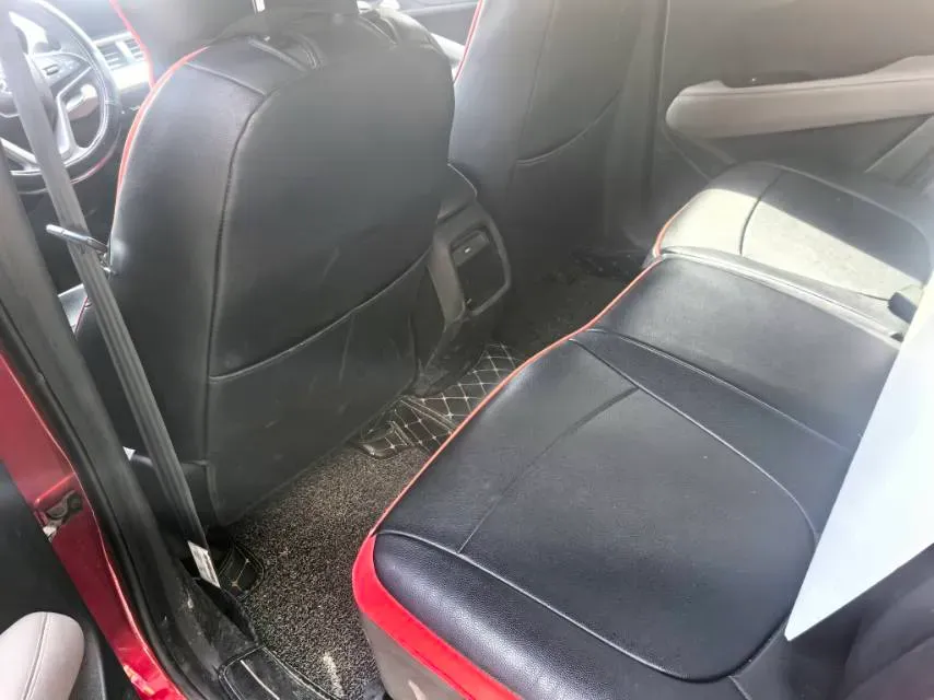 2017 BaoJun 310W 1.5L 105HP L4 6MT,autocango,china used car exporter,china ev exporter,chinese used car exporter,chinese used ev exporter