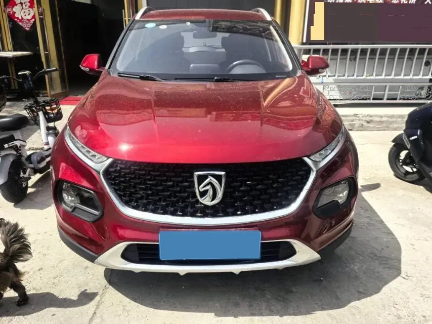 2017 BaoJun 310W 1.5L 105HP L4 6MT,autocango,china used car exporter,china ev exporter,chinese used car exporter,chinese used ev exporter