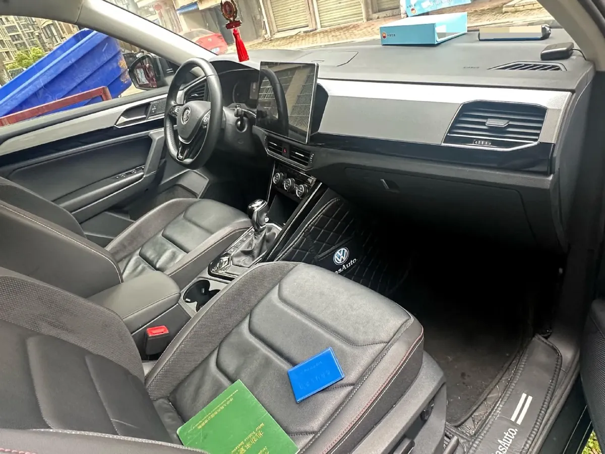 2019 Jeep Cherokee 2.0T 234HP L4 9AT,autocango,china used car exporter,china ev exporter,chinese used car exporter,chinese used ev exporter