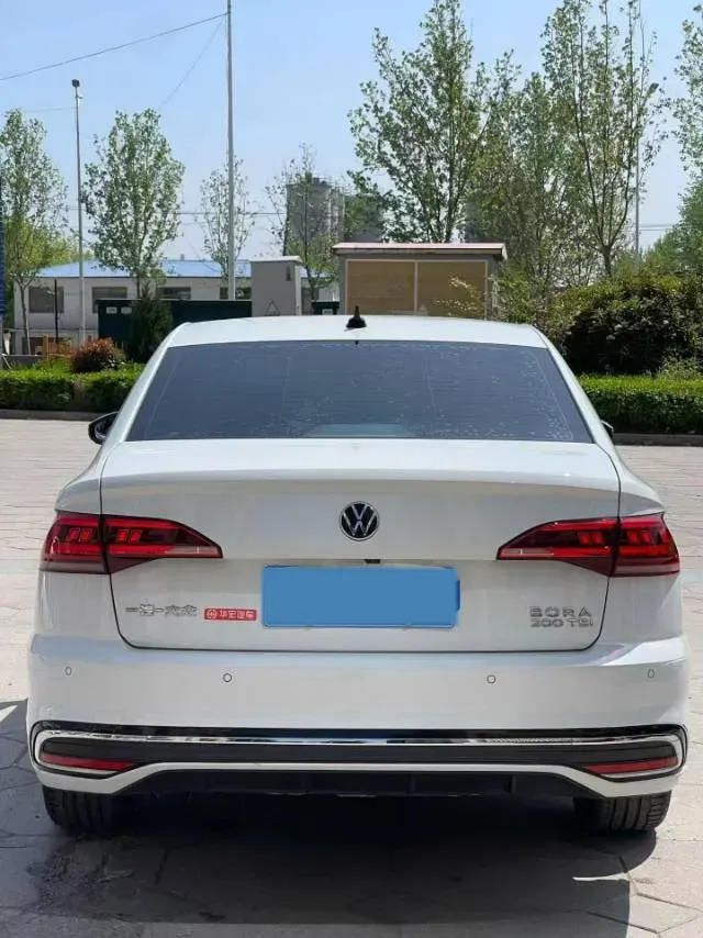 2023 Volkswagen Bora 1.2T 116HP L4 7DCT,autocango,china used car exporter,china ev exporter,chinese used car exporter,chinese used ev exporter