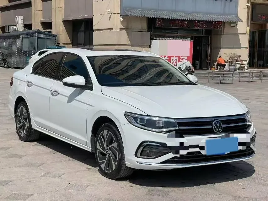 2023 Volkswagen Bora 1.2T 116HP L4 7DCT,autocango,china used car exporter,china ev exporter,chinese used car exporter,chinese used ev exporter