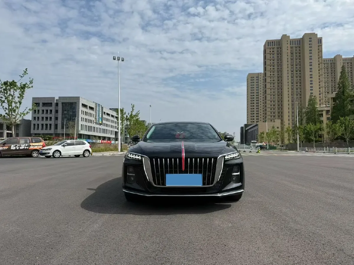 2024 HongQi H5 1.5T 169HP L4 7DCT,autocango,china used car exporter,china ev exporter,chinese used car exporter,chinese used ev exporter