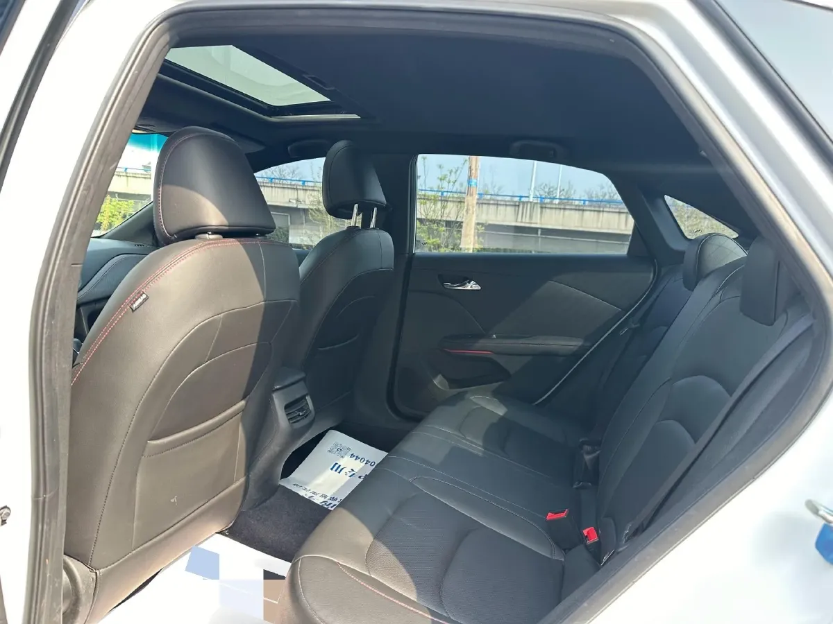 2019 Chevrolet Monza 1.3T 163HP L3 6AT,autocango,china used car exporter,china ev exporter,chinese used car exporter,chinese used ev exporter