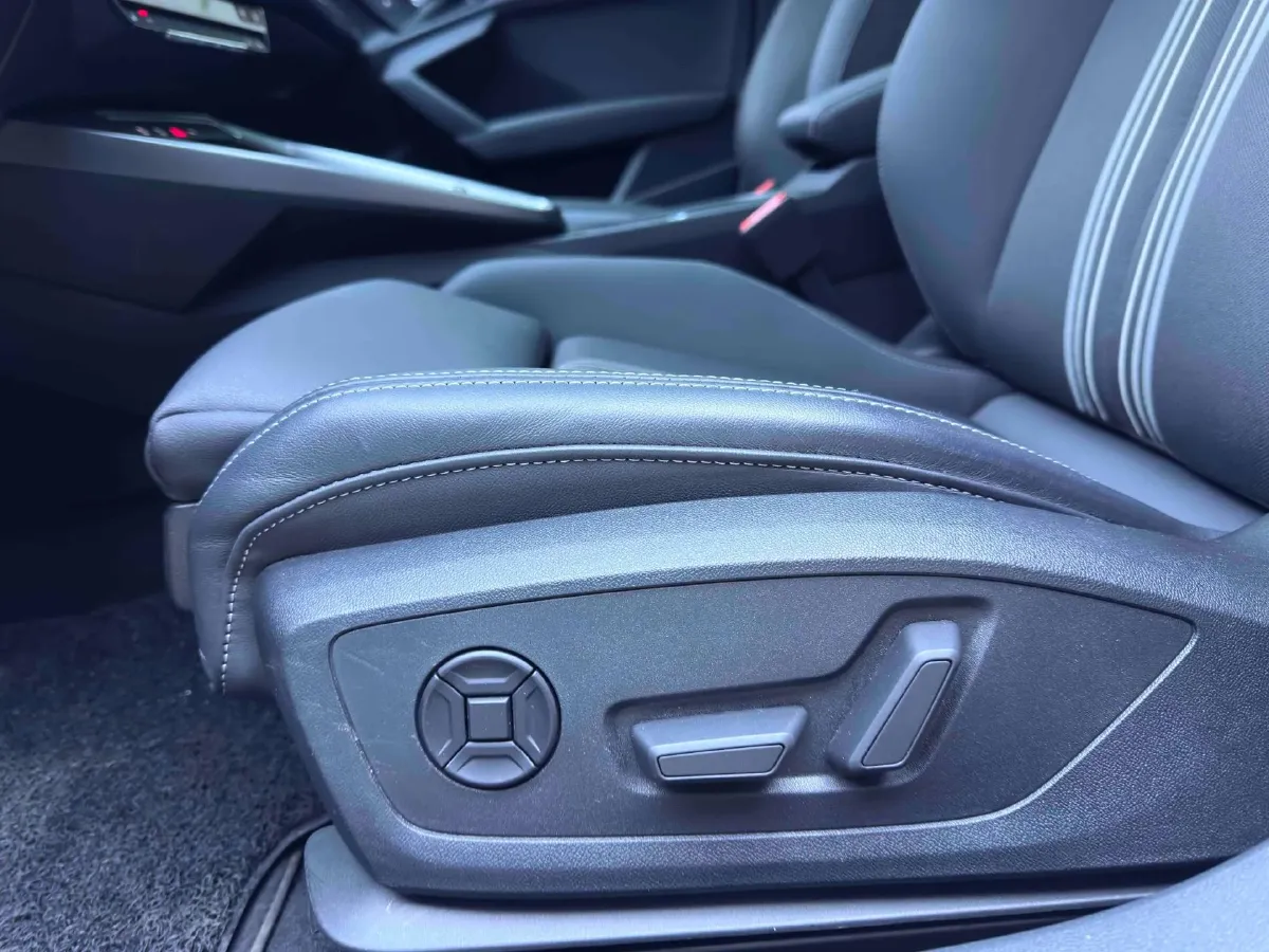 2022 Audi A3 1.4T 150HP L4 7DCT,autocango,china used car exporter,china ev exporter,chinese used car exporter,chinese used ev exporter