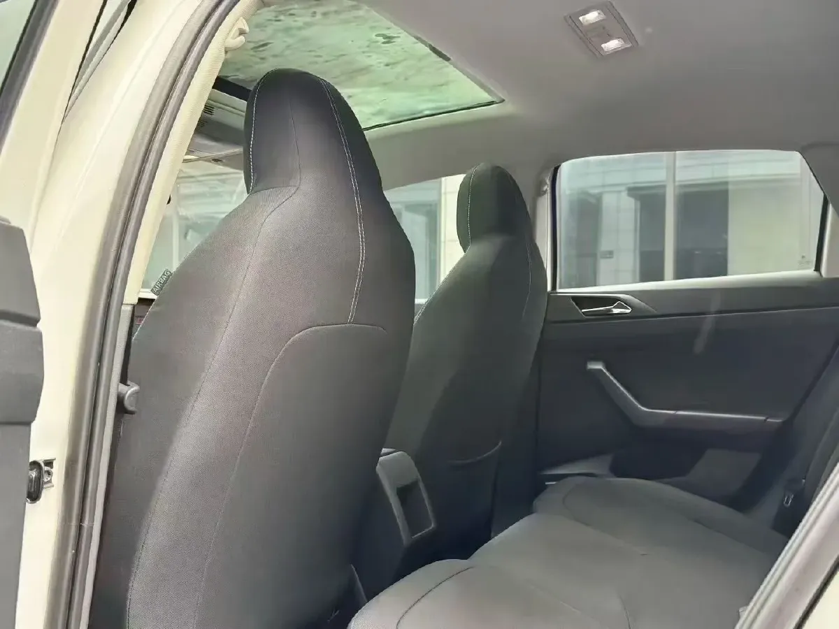 2019 Volkswagen Polo 1.5L 113HP L4 6AT,autocango,china used car exporter,china ev exporter,chinese used car exporter,chinese used ev exporter