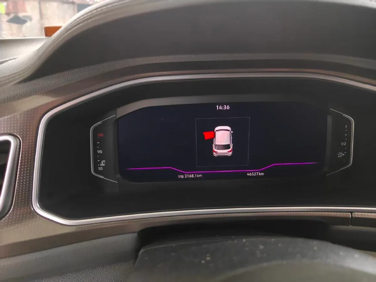 2023 Volkswagen T-Roc 1.5T 160HP L4 7DCT,autocango,china used car exporter,china ev exporter,chinese used car exporter,chinese used ev exporter