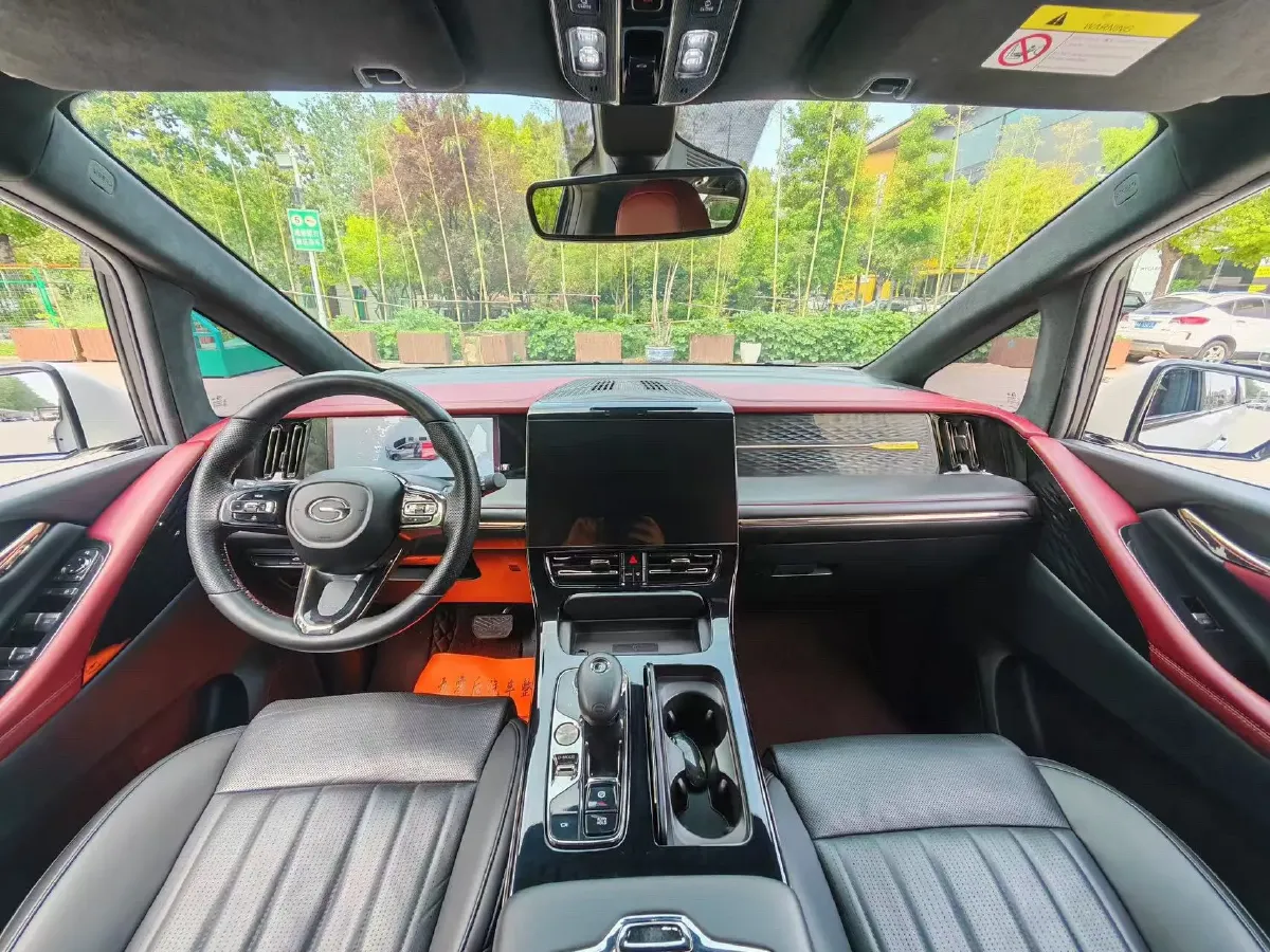 2023 GAC Trumpchi M8 2.0T 252HP L4 8AT,autocango,china used car exporter,china ev exporter,chinese used car exporter,chinese used ev exporter