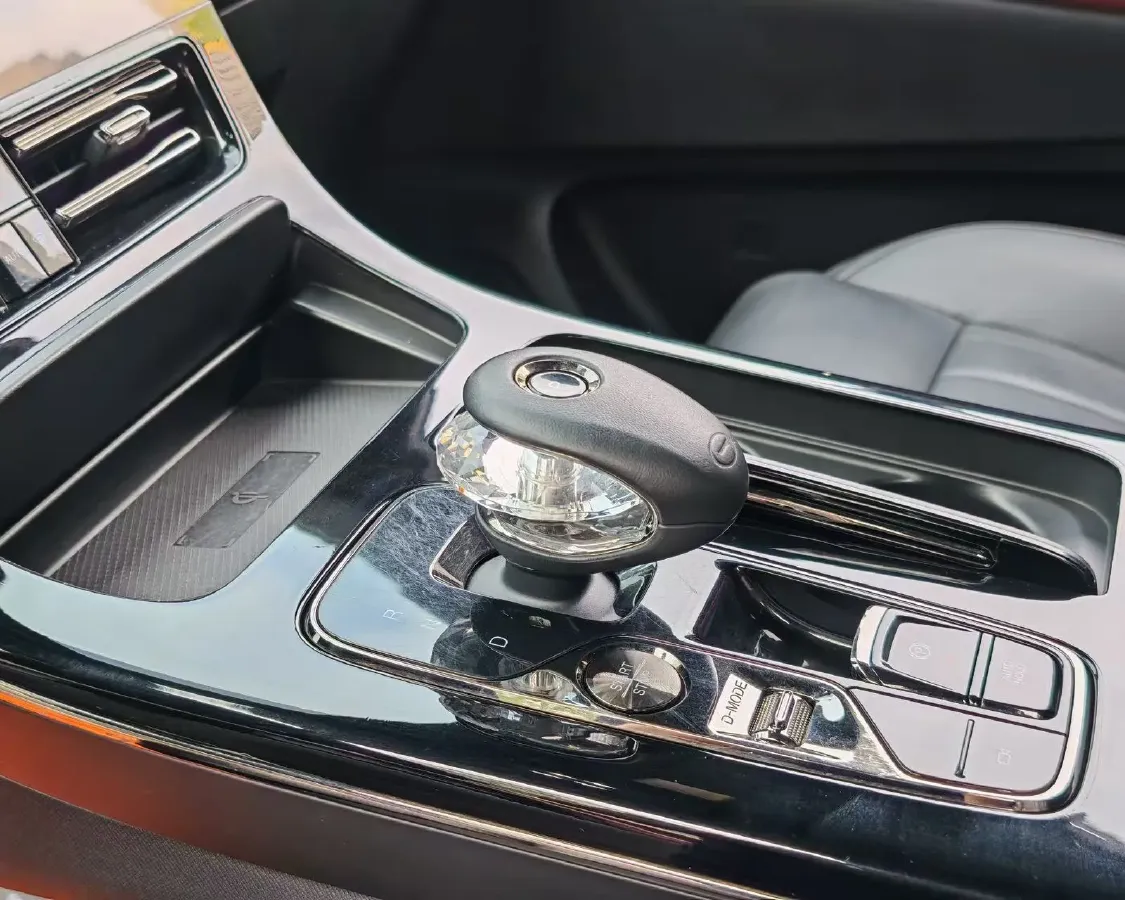 2023 GAC Trumpchi M8 2.0T 252HP L4 8AT,autocango,china used car exporter,china ev exporter,chinese used car exporter,chinese used ev exporter