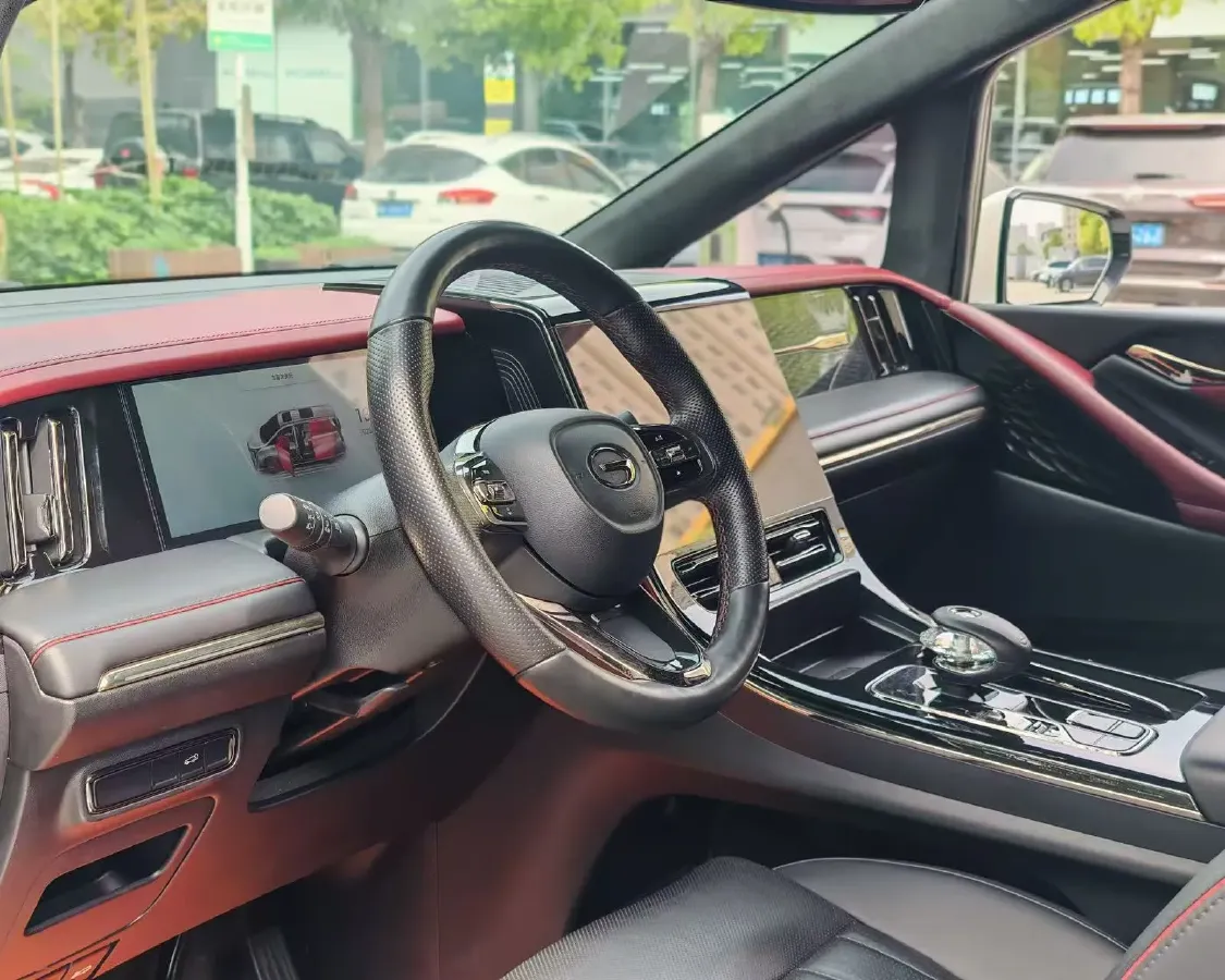 2023 GAC Trumpchi M8 2.0T 252HP L4 8AT,autocango,china used car exporter,china ev exporter,chinese used car exporter,chinese used ev exporter