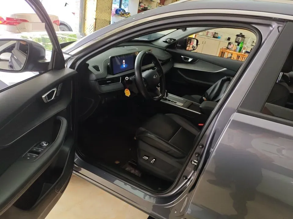 2021 Chery Tiggo 7 Plus 1.5T 156HP L4 CVT,autocango,china used car exporter,china ev exporter,chinese used car exporter,chinese used ev exporter