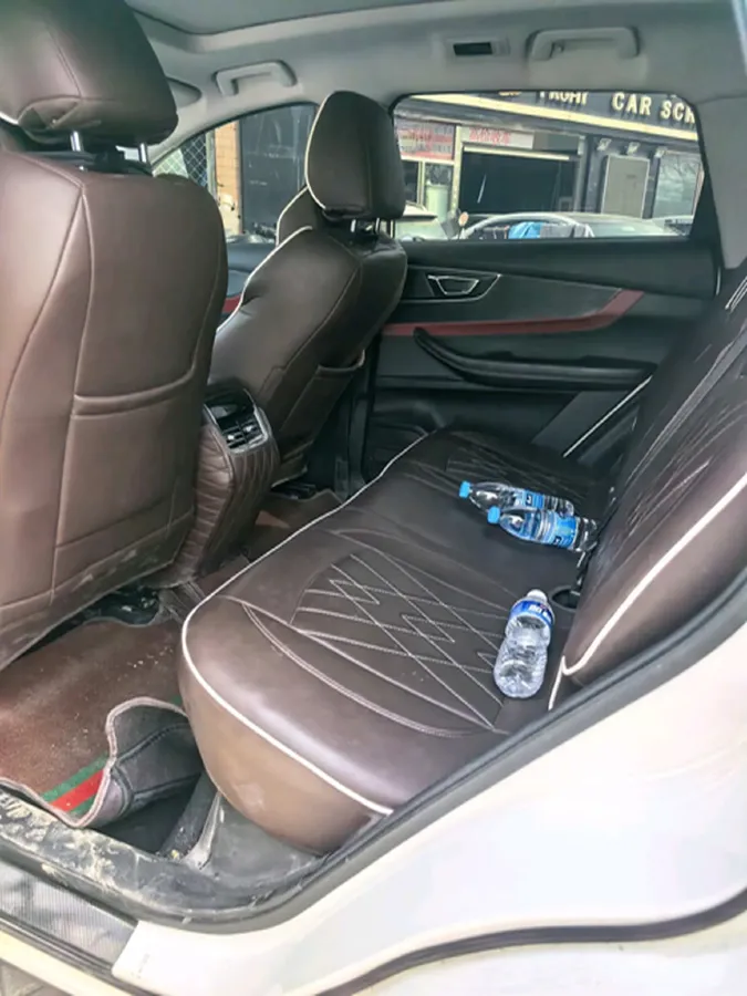 2020 Chery Tiggo 7 1.5T 156HP L4 6MT,autocango,china used car exporter,china ev exporter,chinese used car exporter,chinese used ev exporter