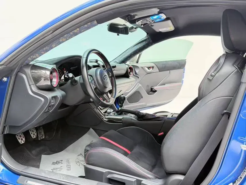 2022 Subaru BRZ 2.4L 234HP H4 6MT,autocango,china used car exporter,china ev exporter,chinese used car exporter,chinese used ev exporter