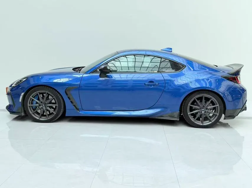 2022 Subaru BRZ 2.4L 234HP H4 6MT,autocango,china used car exporter,china ev exporter,chinese used car exporter,chinese used ev exporter