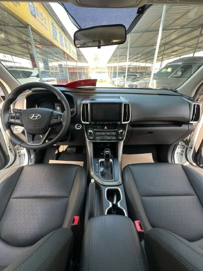 2018 Hyundai ix35 2.0L 160HP L4 6AT,autocango,china used car exporter,china ev exporter,chinese used car exporter,chinese used ev exporter