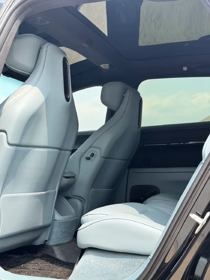 2023 Avatr 12 BEV 94.5KWH,autocango,china used car exporter,china ev exporter,chinese used car exporter,chinese used ev exporter