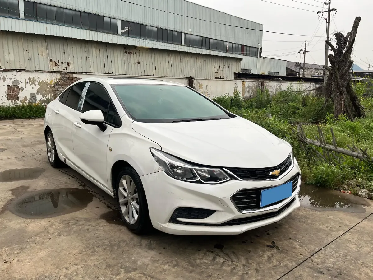 2018 Chevrolet Cruze 1.5L 114HP L4 6AT,autocango,china used car exporter,china ev exporter,chinese used car exporter,chinese used ev exporter