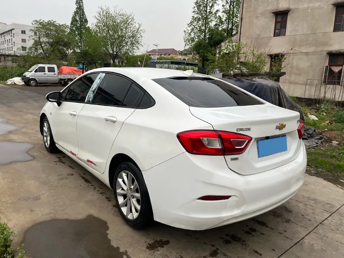 2018 Chevrolet Cruze 1.5L 114HP L4 6AT,autocango,china used car exporter,china ev exporter,chinese used car exporter,chinese used ev exporter