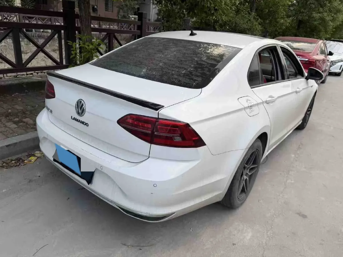 2019 Volkswagen T-Cross 1.4T 150HP L4 7DCT,autocango,china used car exporter,china ev exporter,chinese used car exporter,chinese used ev exporter