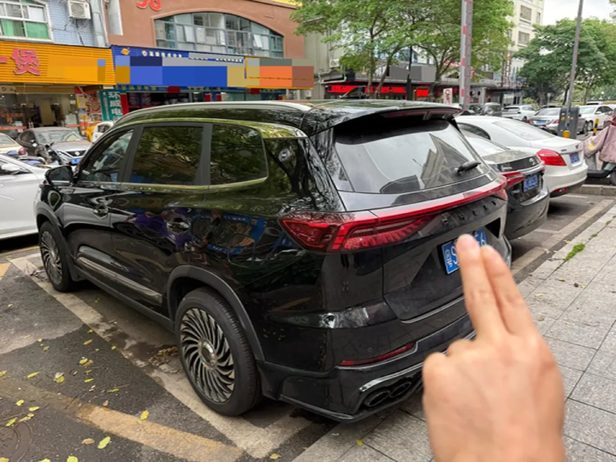 2025 Chery Tiggo 8 PRO 2.0T 254HP L4 7DCT,autocango,china used car exporter,china ev exporter,chinese used car exporter,chinese used ev exporter