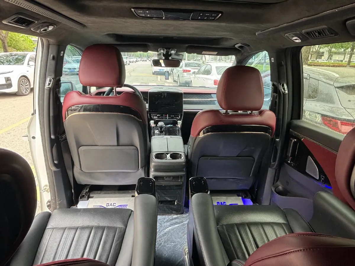 2023 GAC Trumpchi M8 2.0T 252HP L4 8AT,autocango,china used car exporter,china ev exporter,chinese used car exporter,chinese used ev exporter