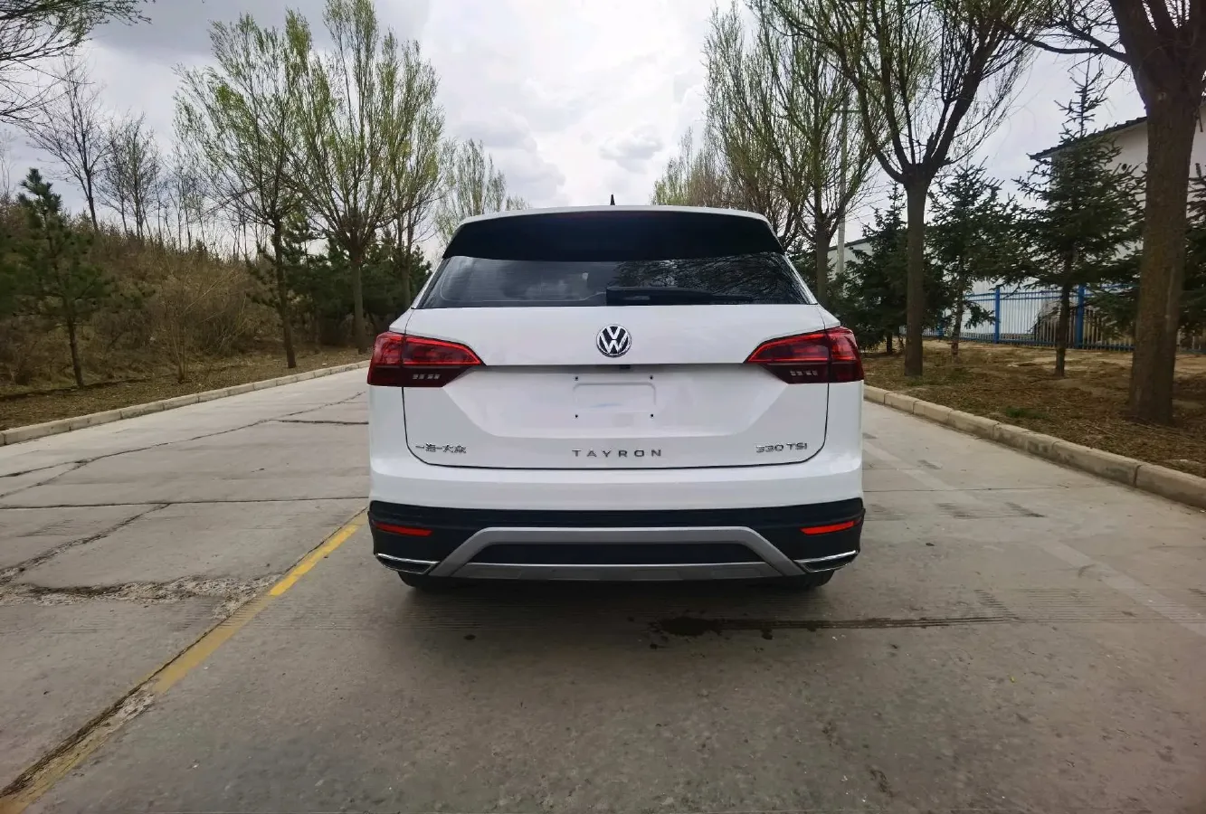 2021 Volkswagen Tayron 2.0T 186HP L4 7DCT,autocango,china used car exporter,china ev exporter,chinese used car exporter,chinese used ev exporter