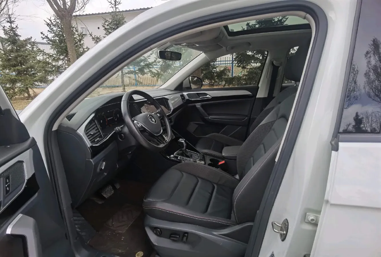 2021 Volkswagen Tayron 2.0T 186HP L4 7DCT,autocango,china used car exporter,china ev exporter,chinese used car exporter,chinese used ev exporter