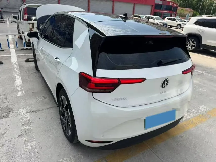 2025 Volkswagen ID.3 BEV 52.8KWH,autocango,china used car exporter,china ev exporter,chinese used car exporter,chinese used ev exporter