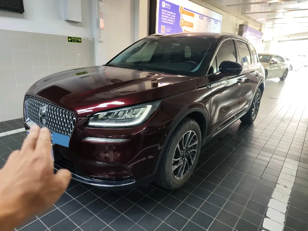 2022 Lincoln Corsair 2.0T 245HP L4 8AT,autocango,china used car exporter,china ev exporter,chinese used car exporter,chinese used ev exporter