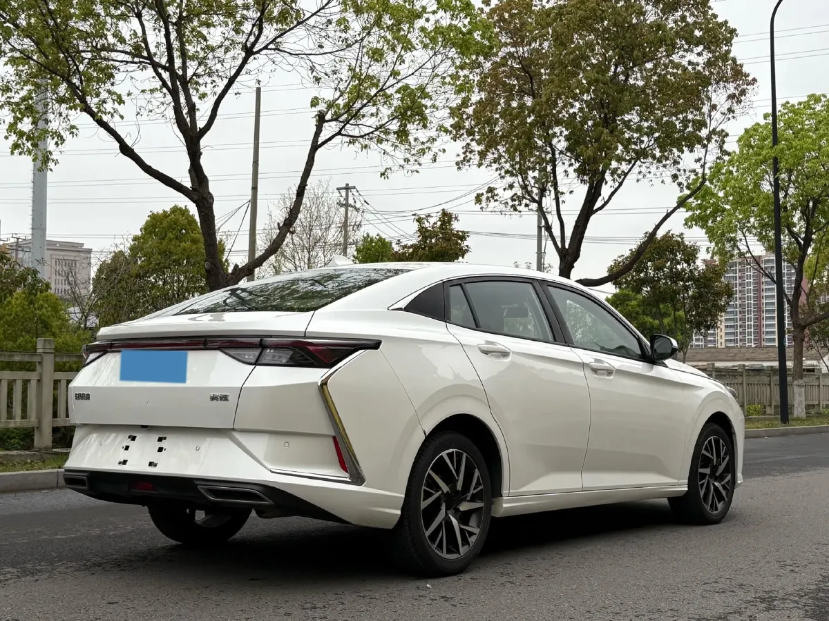 2021 DongFeng Aeolus YiXuan 1.5T 150HP L4 6DCT,autocango,china used car exporter,china ev exporter,chinese used car exporter,chinese used ev exporter