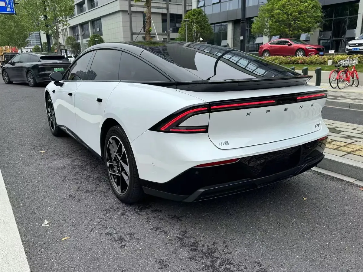 2024 Xpeng P7+ BEV 60.7KWH,autocango,china used car exporter,china ev exporter,chinese used car exporter,chinese used ev exporter