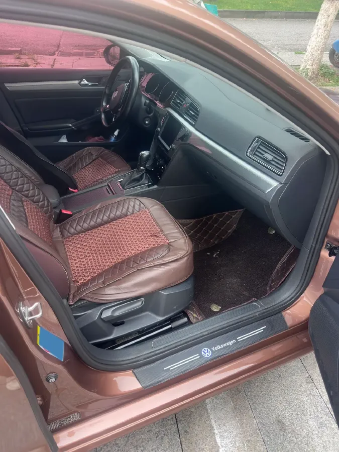 2018 Volkswagen Lamando 1.4T 150HP L4 7DCT,autocango,china used car exporter,china ev exporter,chinese used car exporter,chinese used ev exporter