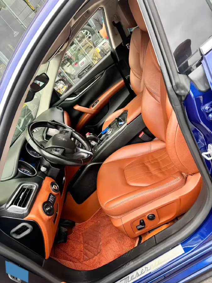 2018 Maserati Ghibli 3.0T 350HP V6 8AT,autocango,china used car exporter,china ev exporter,chinese used car exporter,chinese used ev exporter