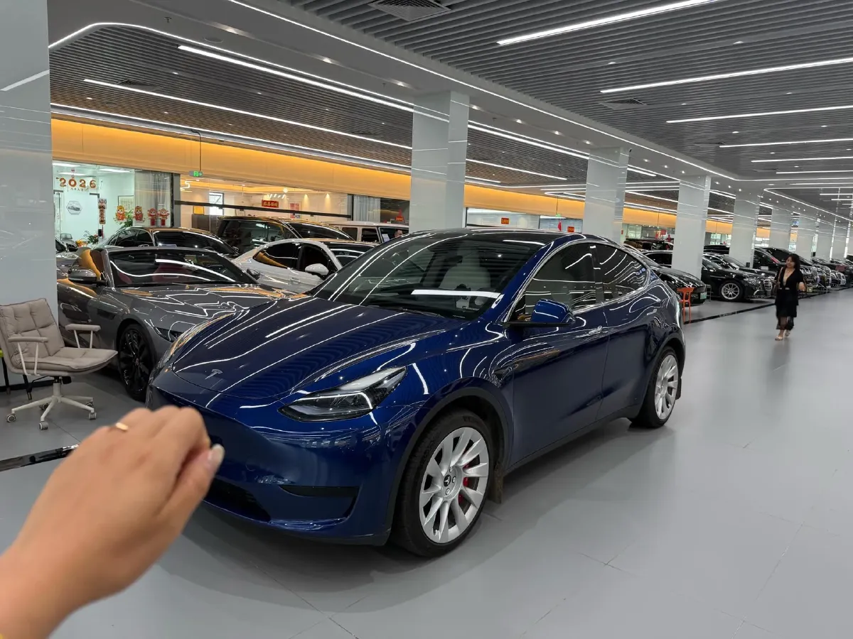 2024 Iveco OuSheng BEV 77.28KWH,autocango,china used car exporter,china ev exporter,chinese used car exporter,chinese used ev exporter